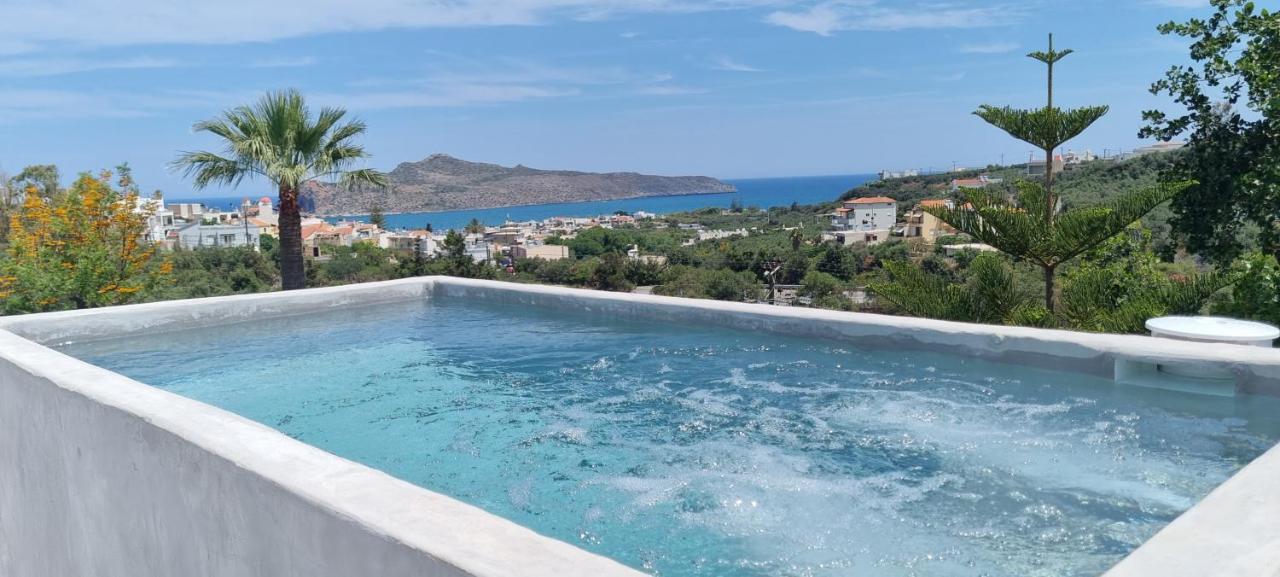 Villa Life Agia Marina Екстериор снимка