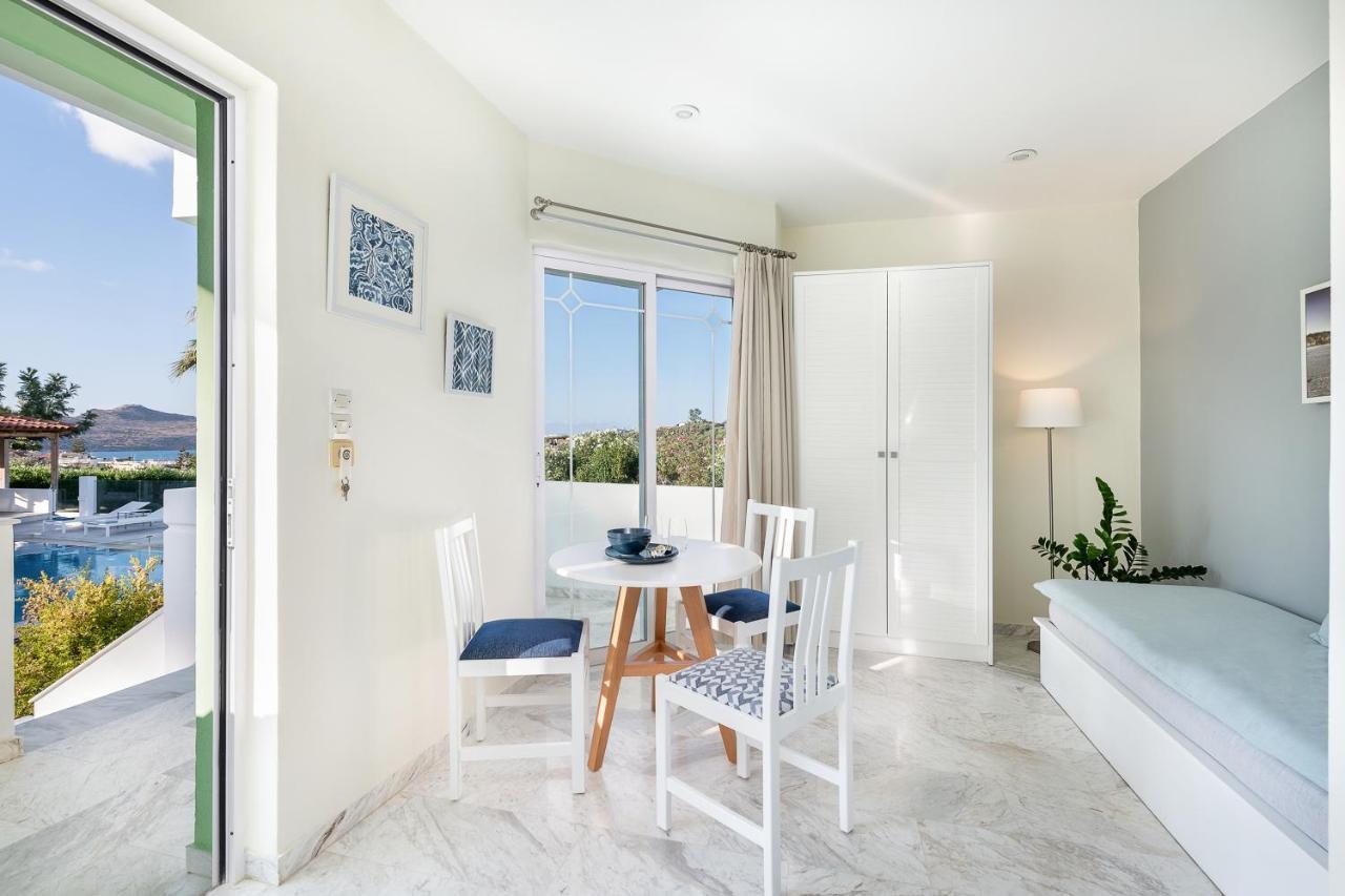 Villa Life Agia Marina Екстериор снимка